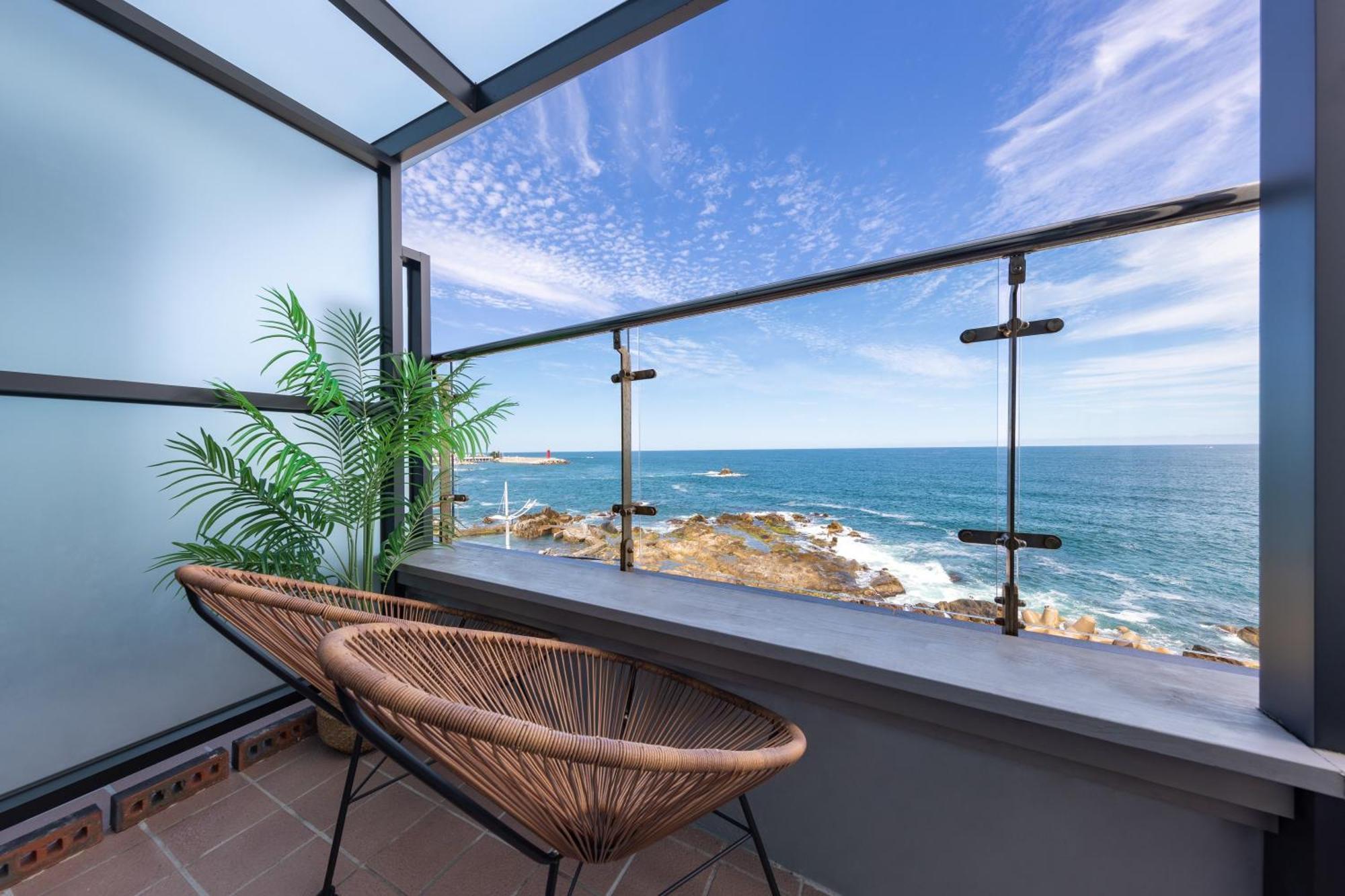 Gangneung Hue Pension Ocean View, Spa, Couple Rom bilde